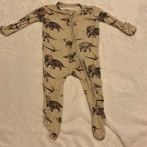 Posh Peanut Dino Footie